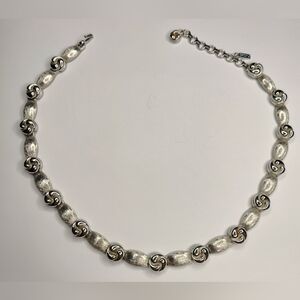 Signed Monet Vintage Silver Tone Textured Rose Knot‎ Link Necklace 16"